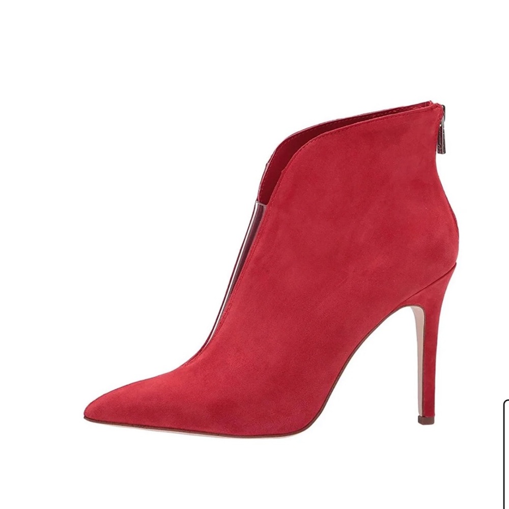 Jessica Simpson Piercie